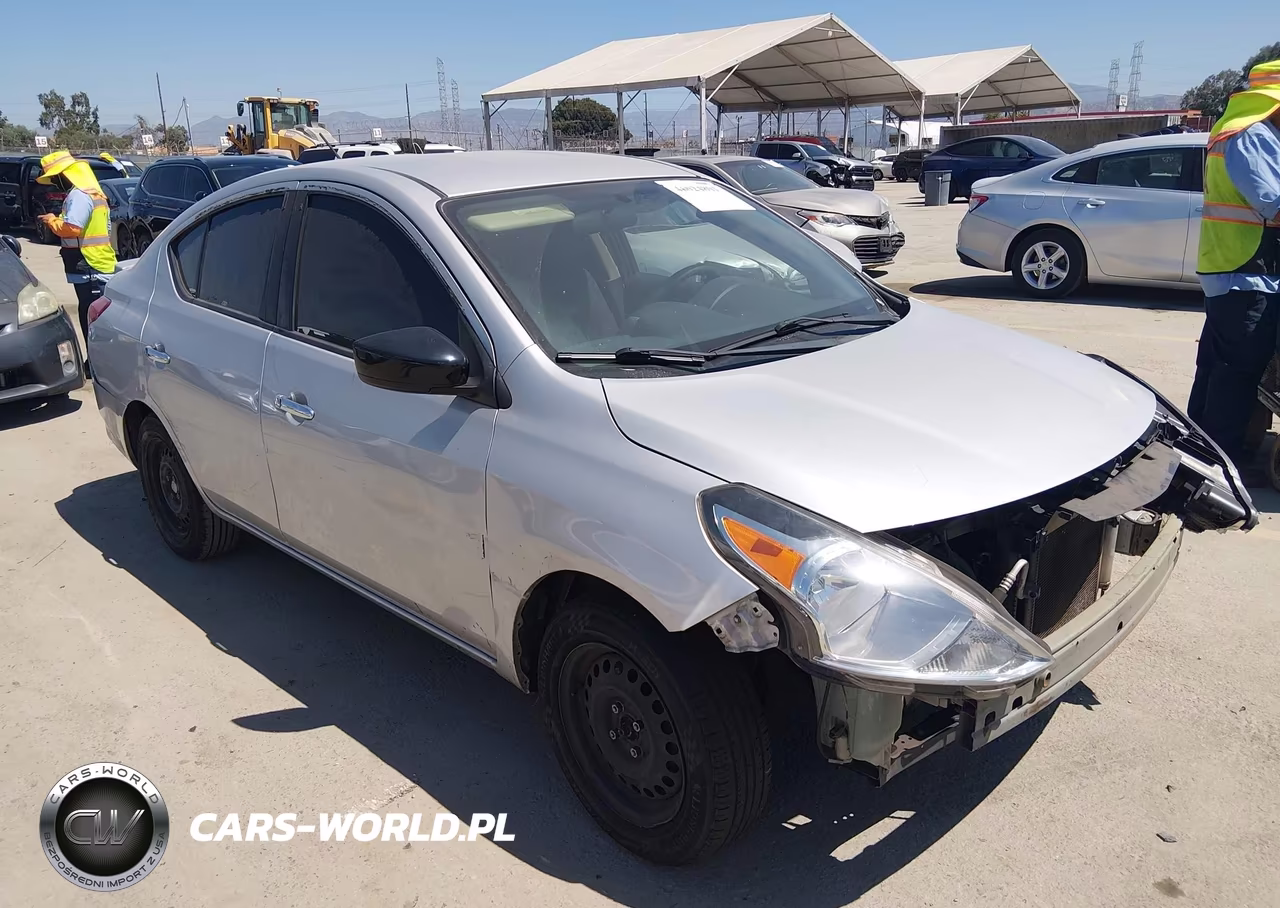 2019 Nissan Versa 1.6 Sv