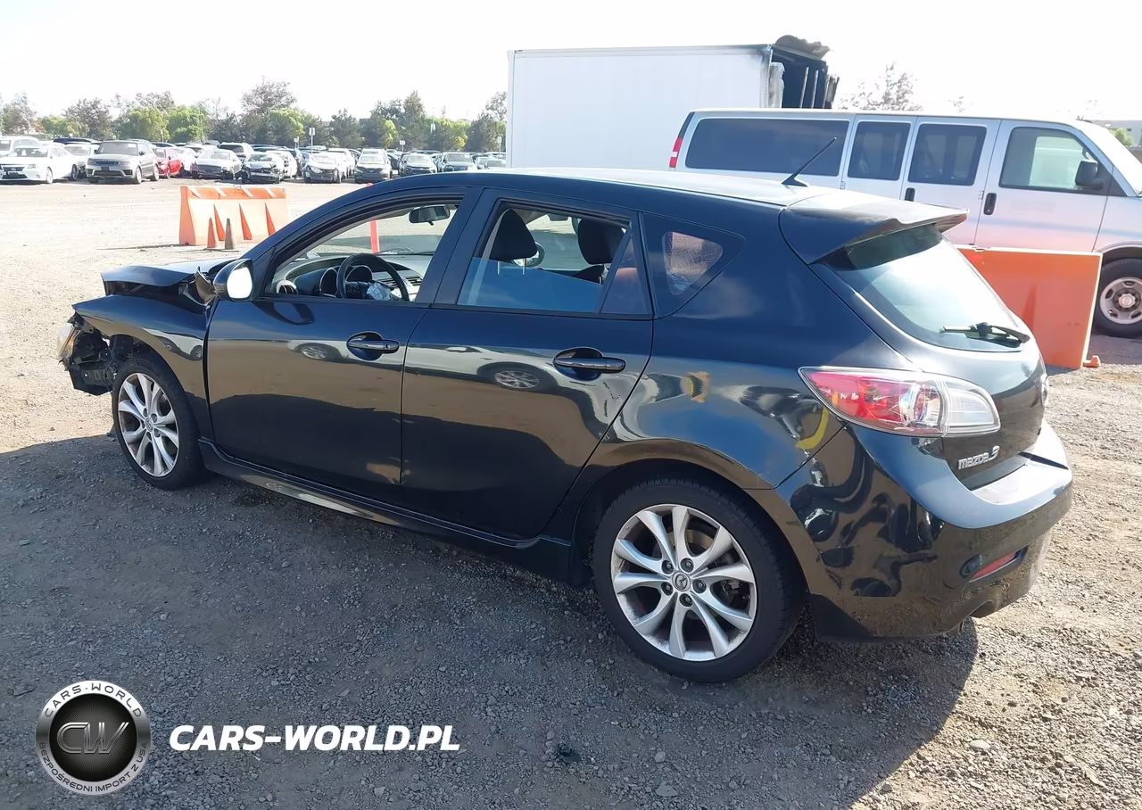 2011 Mazda Mazda3 S Sport VIN:JM1BL1K6XB1440179 - 3