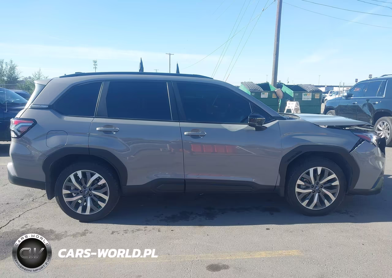 2025 Subaru Forester Touring VIN:JF2SLDTCXSH444733 - 14