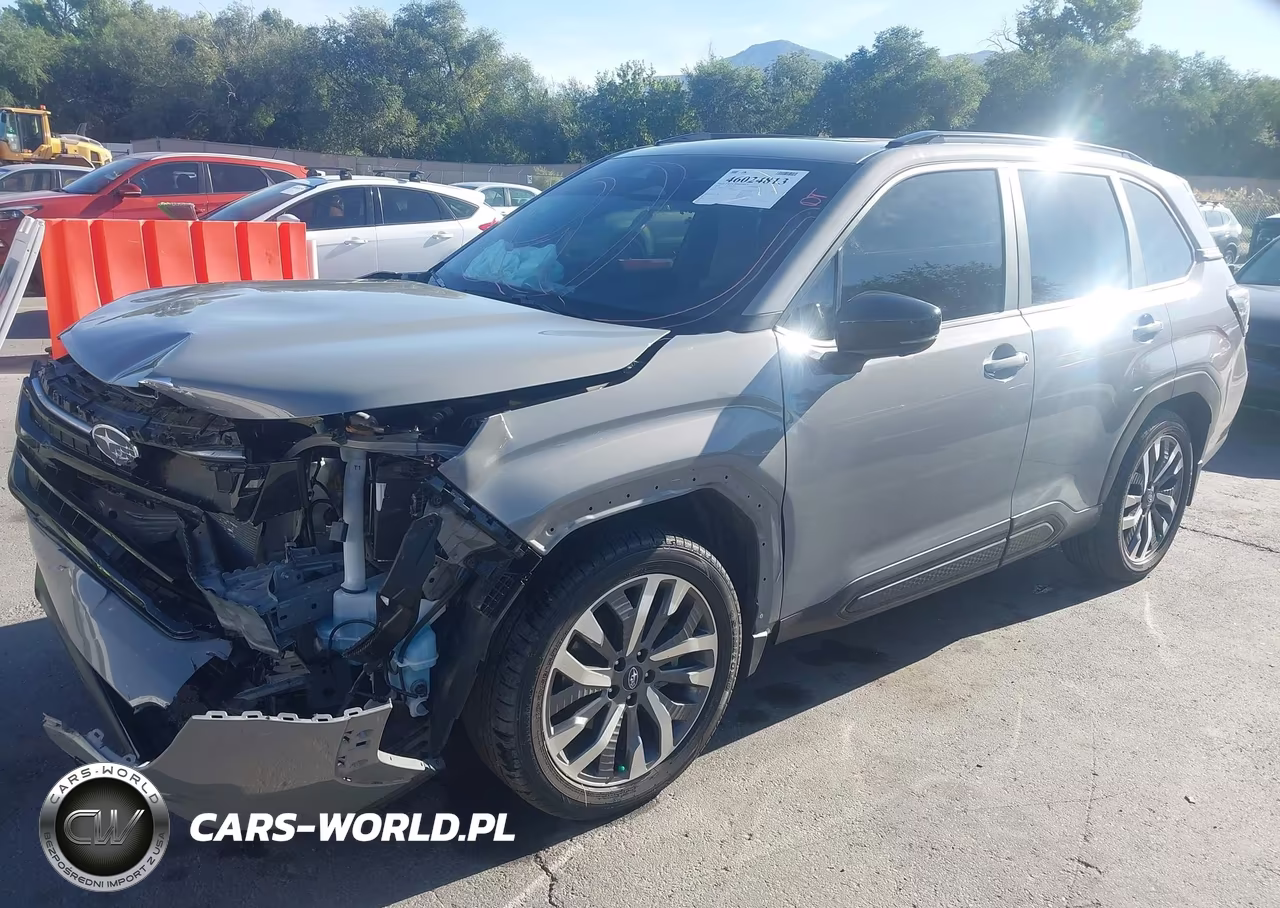 2025 Subaru Forester Touring VIN:JF2SLDTCXSH444733 - 2