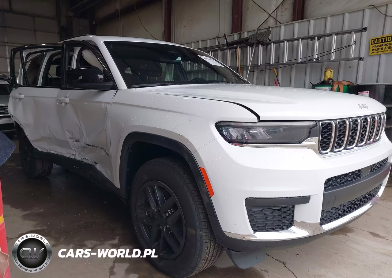 2024 Jeep Grand Cherokee L Laredo 4X4