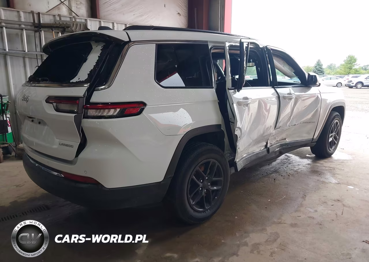 2024 Jeep Grand Cherokee L Laredo 4X4 VIN:1C4RJKAGXR8594350 - 4