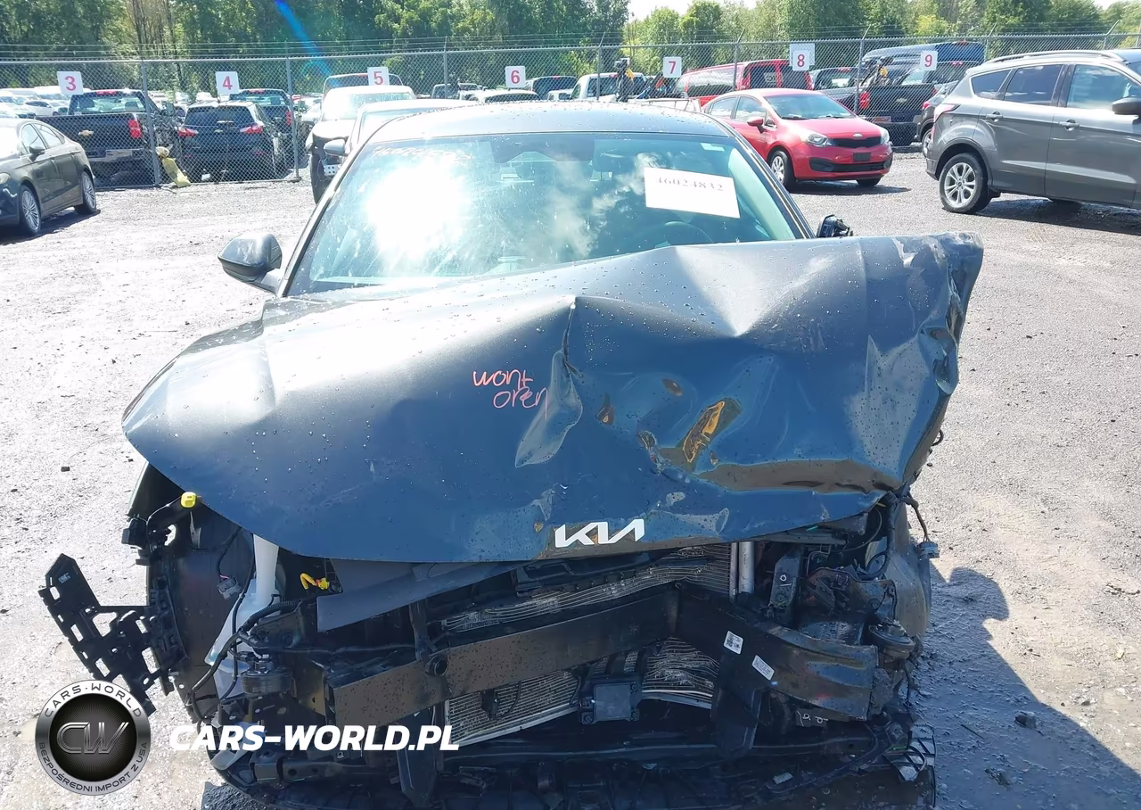 2025 Kia K4 Lxs VIN:3KPFT4DE8SE101053 - 12
