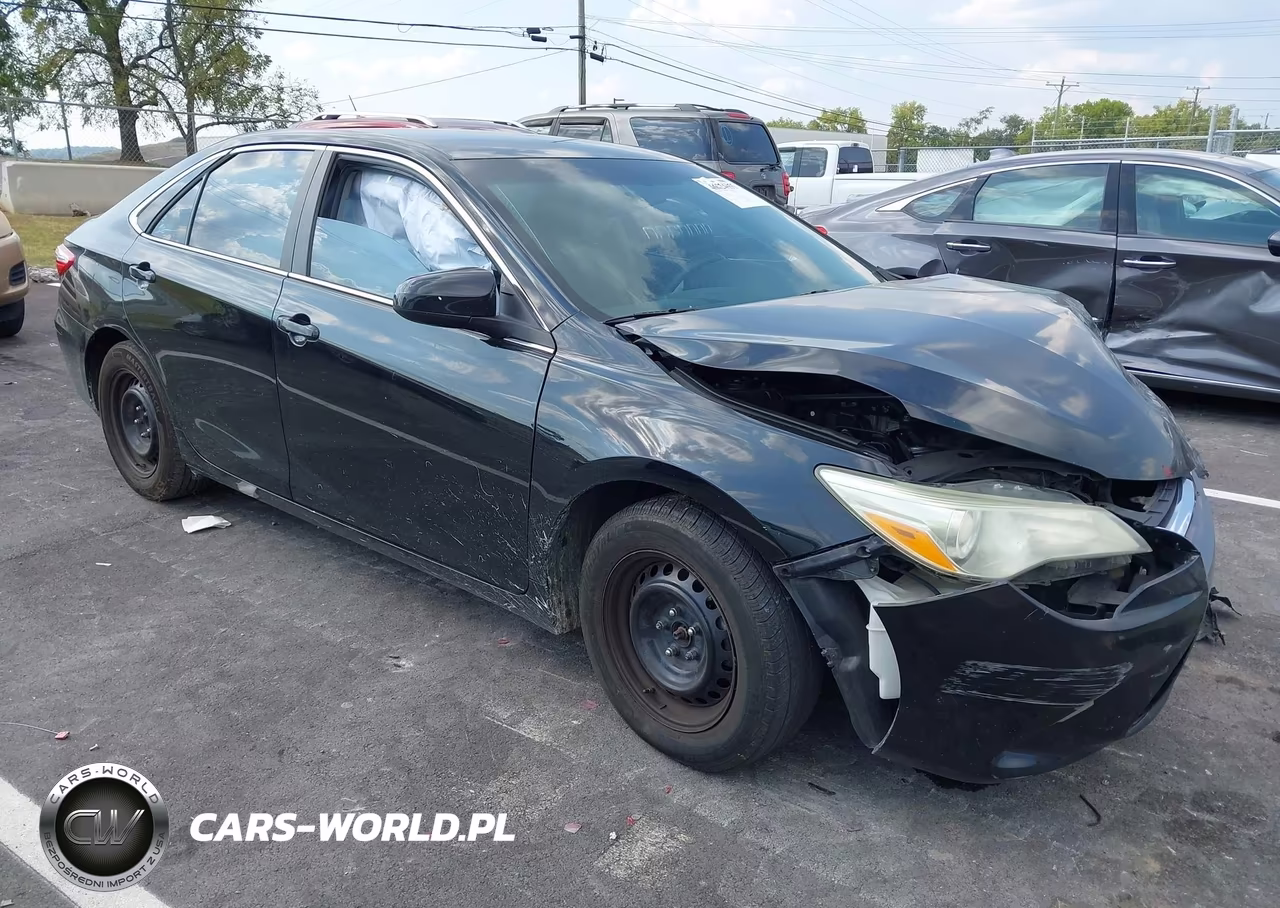 2015 Toyota Camry Le