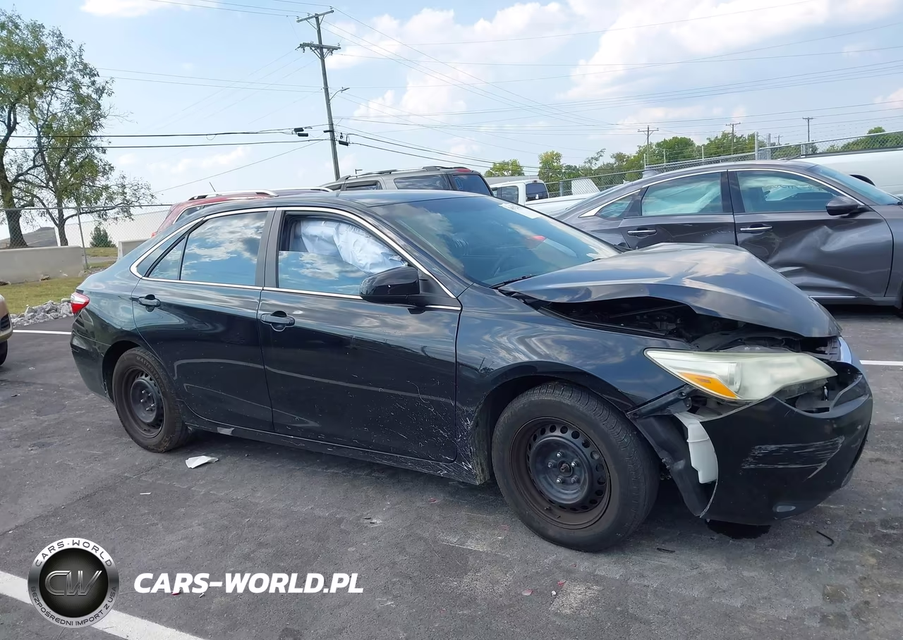 2015 Toyota Camry Le VIN:4T4BF1FK1FR465976 - 13