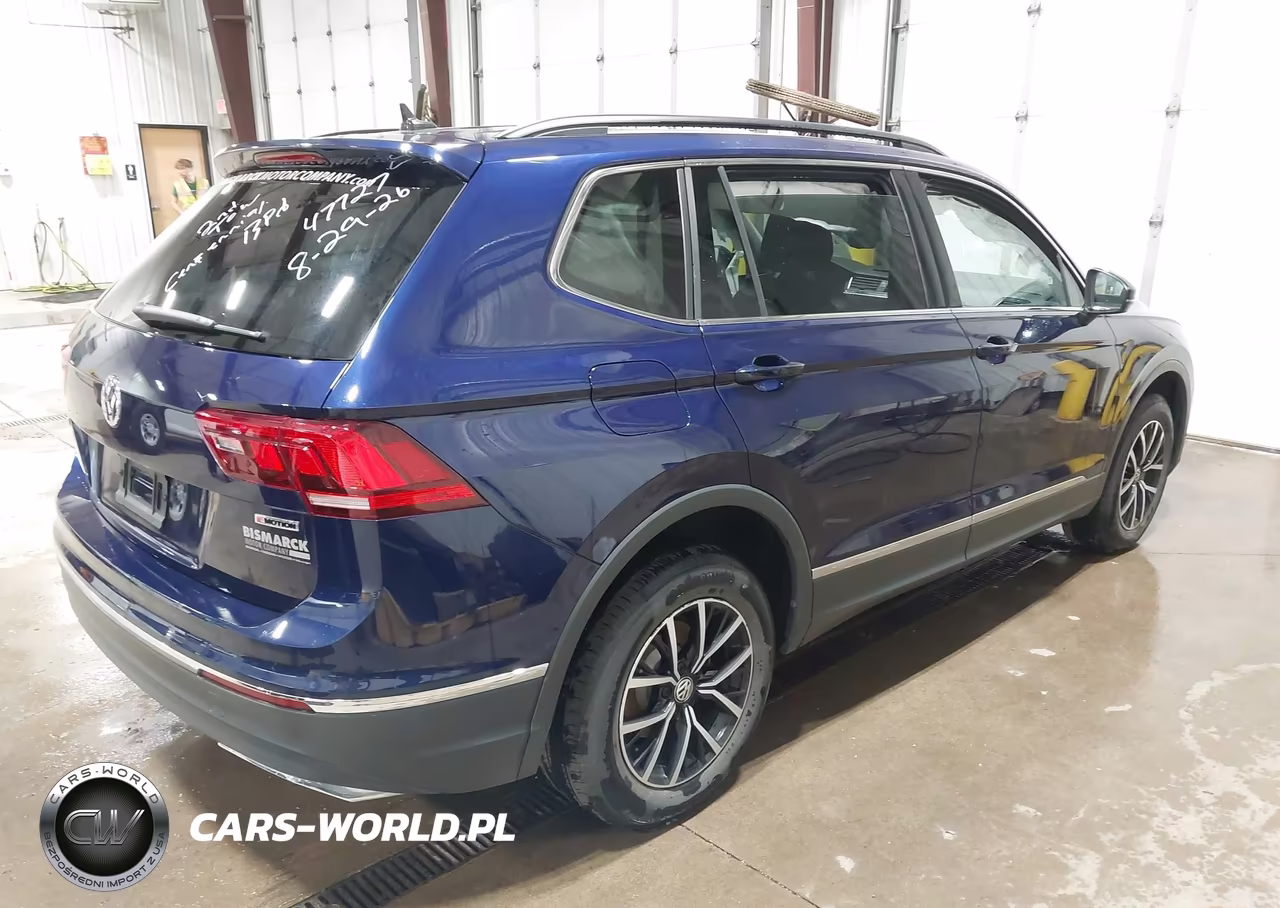2021 Volkswagen Tiguan VIN:3VV2B7AX5MM143103 - 4