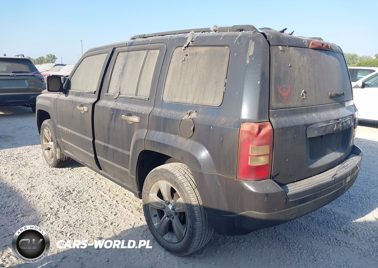 2014 Jeep Patriot Latitude VIN:1C4NJPFB6ED691734 - 3