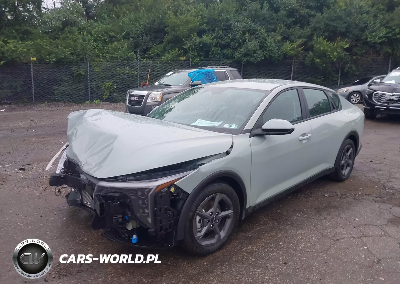 2026 Kia K4 Lxs VIN:3KPFT4DE8TE379887 - 2
