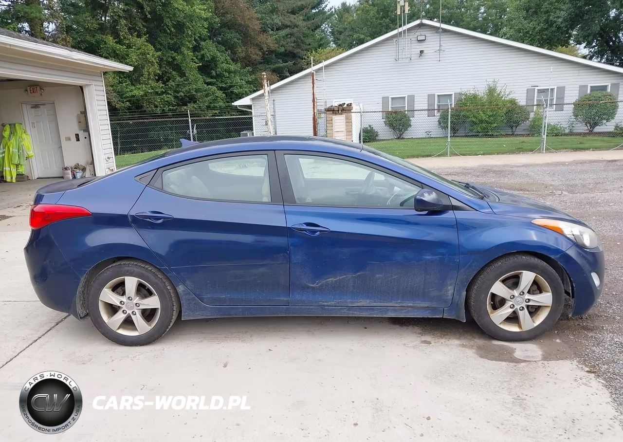 2013 Hyundai Elantra Gls VIN:KMHDH4AE8DU631052 - 13