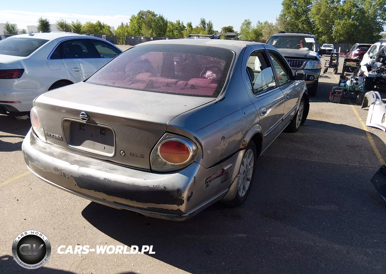 2001 Nissan Maxima Gxe VIN:JN1CA31D31T815809 - 4
