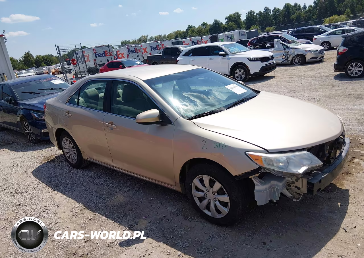 2012 Toyota Camry Le VIN:4T1BF1FK6CU153688 - 13