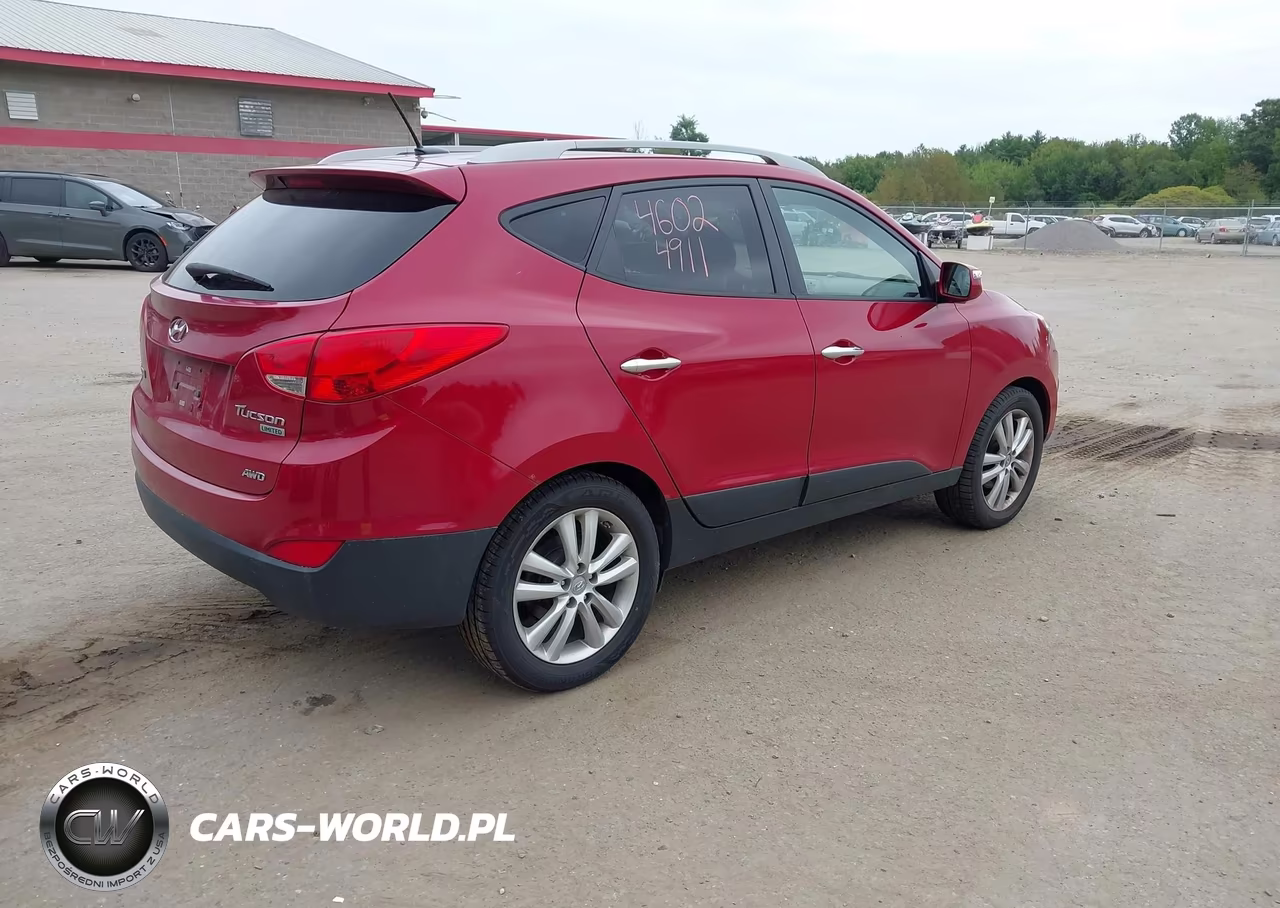2011 Hyundai Tucson Limited VIN:KM8JUCAC3BU145625 - 4
