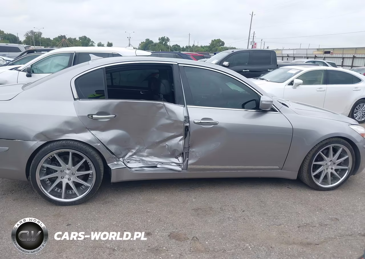 2010 Hyundai Genesis 4.6 VIN:KMHGC4DF3AU107058 - 12