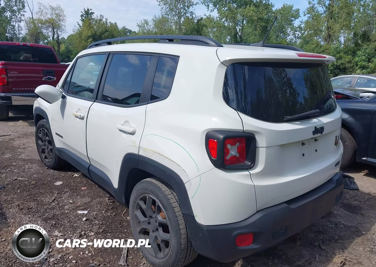 2015 Jeep Renegade Latitude VIN:ZACCJABT4FPB90105 - 3