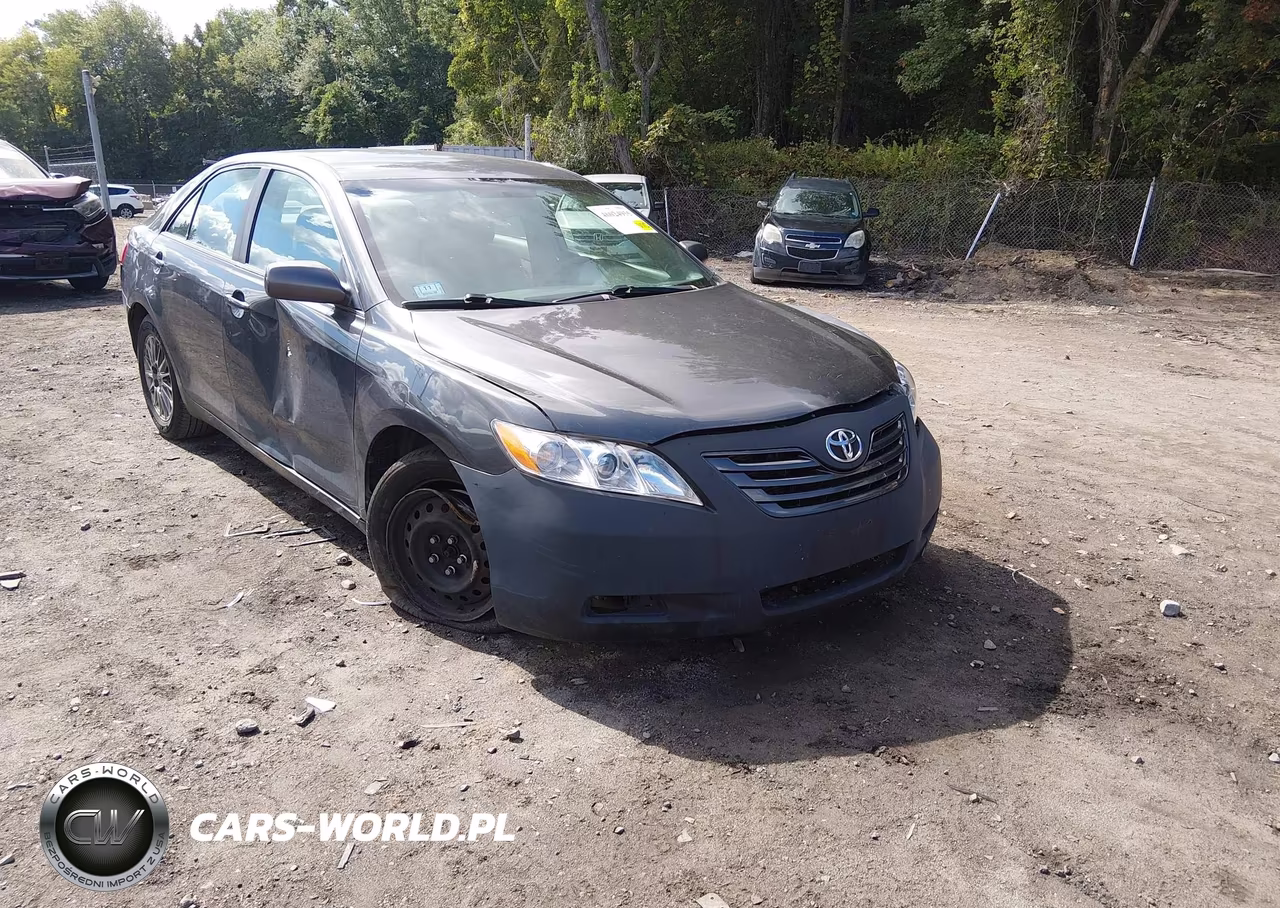 2007 Toyota Camry Le – zdjęcie 1 z 15