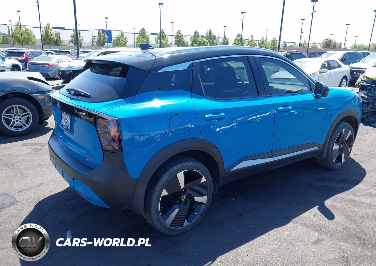 2025 Nissan Kicks Sr Fwd VIN:3N8AP6DC4SL378033 - 4