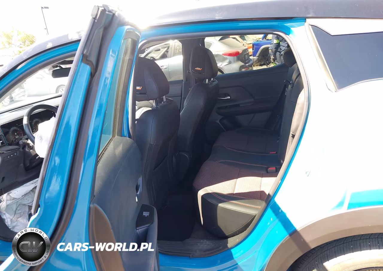 2025 Nissan Kicks Sr Fwd VIN:3N8AP6DC4SL378033 - 8