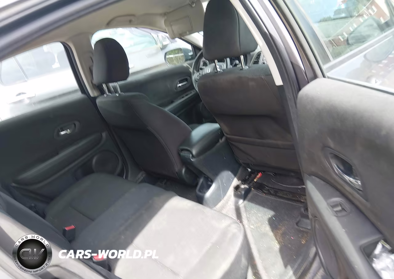2018 Honda Hr-V Lx VIN:3CZRU6H37JM722801 - 8