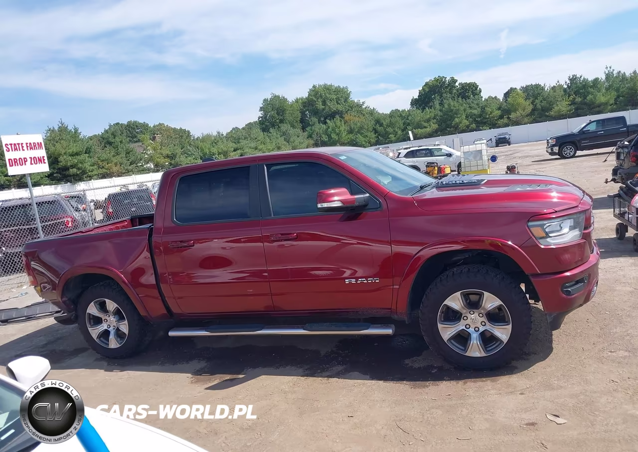 2020 Ram 1500 Laramie 4X4 5'7 Box VIN:1C6SRFJT9LN214980 - 13