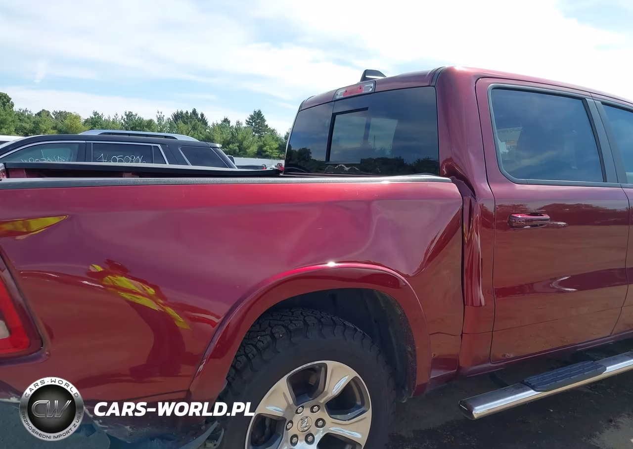 2020 Ram 1500 Laramie 4X4 5'7 Box VIN:1C6SRFJT9LN214980 - 18