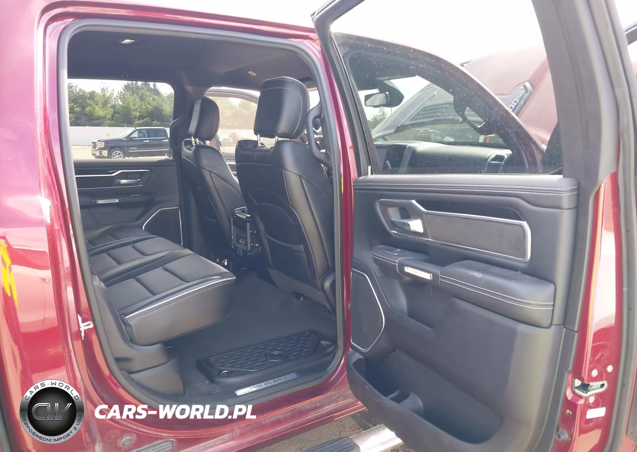2020 Ram 1500 Laramie 4X4 5'7 Box VIN:1C6SRFJT9LN214980 - 8
