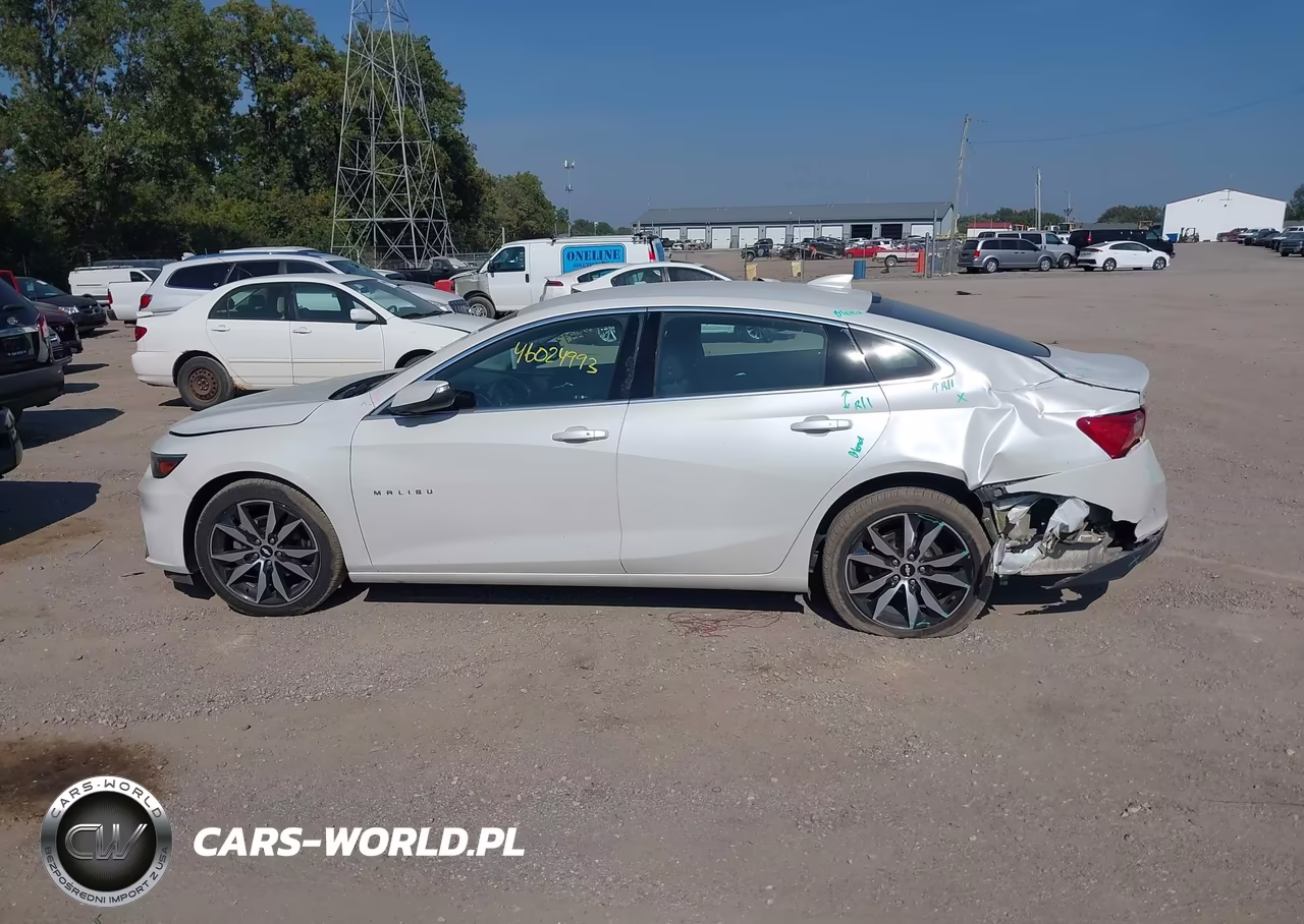 2016 Chevrolet Malibu 2Lt VIN:1G1ZF5SX7GF202296 - 14