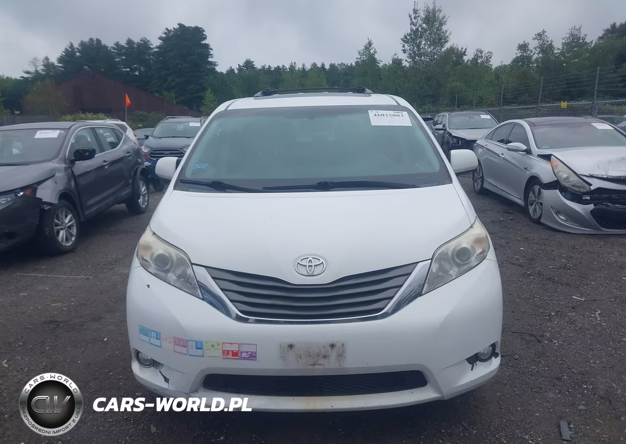 2011 Toyota Sienna Xle VIN:5TDDK3DC6BS028385 - 12