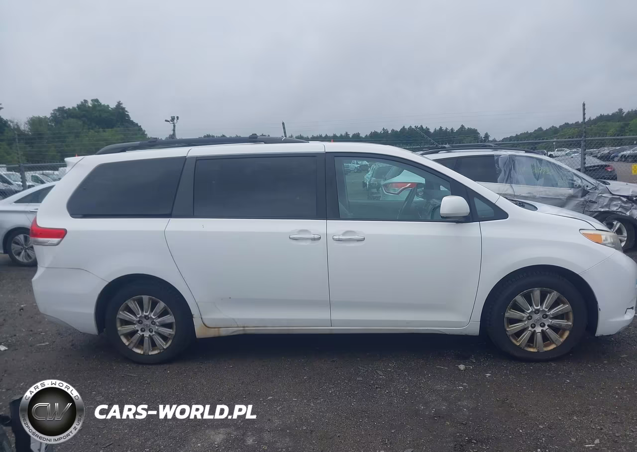 2011 Toyota Sienna Xle VIN:5TDDK3DC6BS028385 - 13