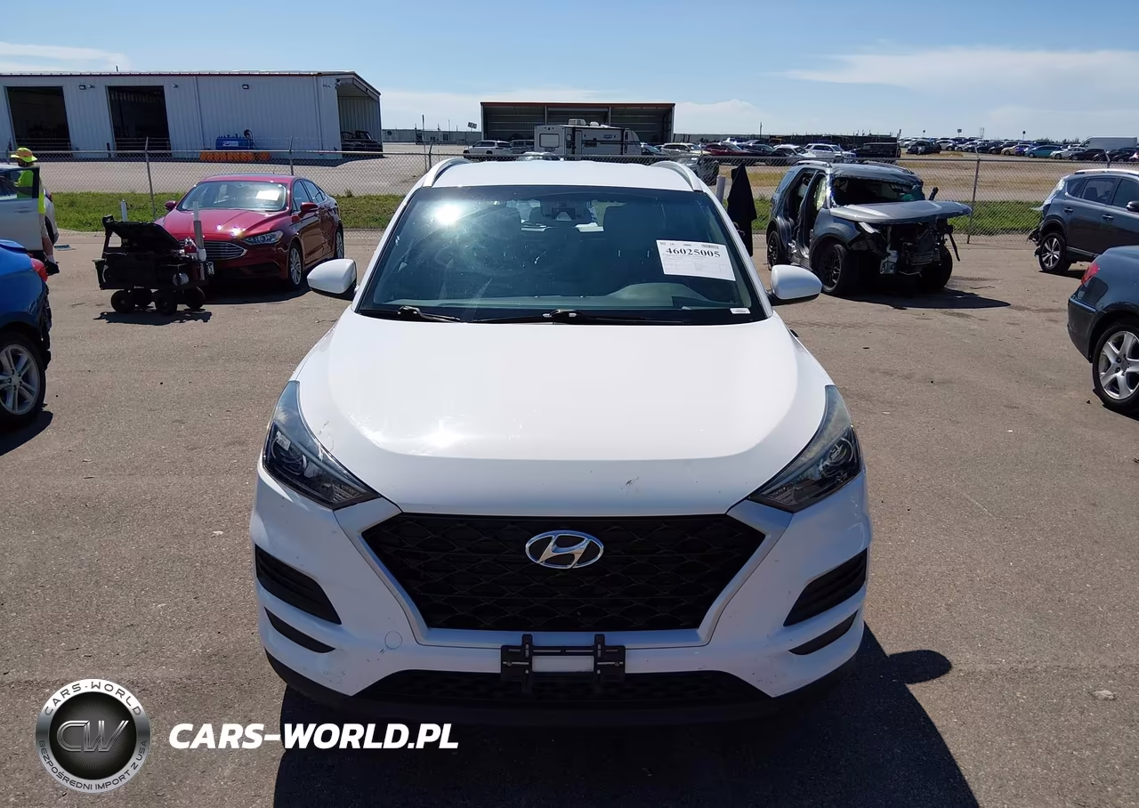 2019 Hyundai Tucson Value VIN:KM8J33A42KU913817 - 13