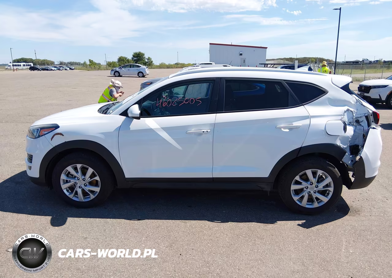 2019 Hyundai Tucson Value VIN:KM8J33A42KU913817 - 15