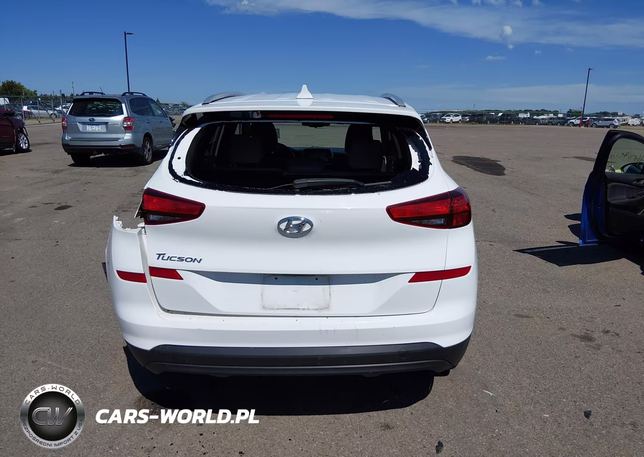 2019 Hyundai Tucson Value VIN:KM8J33A42KU913817 - 17