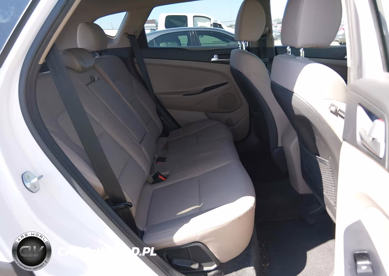 2019 Hyundai Tucson Value VIN:KM8J33A42KU913817 - 8
