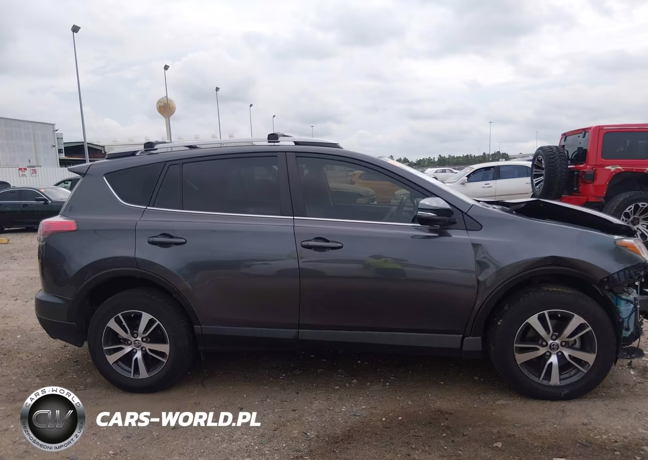 2018 Toyota Rav4 Xle VIN:JTMWFREV9JJ723567 - 13