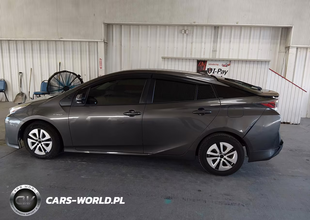 2017 Toyota Prius Two VIN:JTDKBRFU3H3548926 - 14