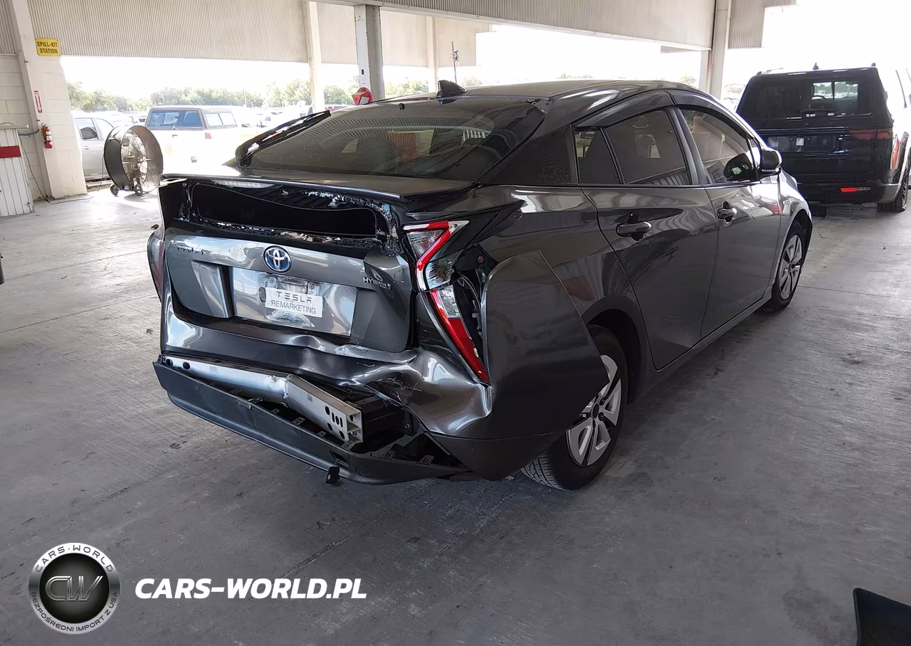 2017 Toyota Prius Two VIN:JTDKBRFU3H3548926 - 4