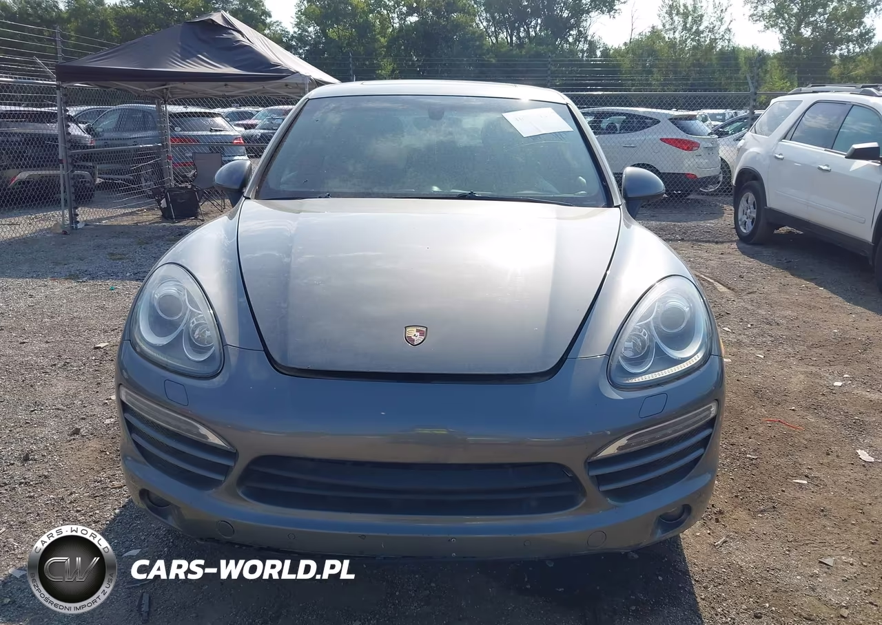2012 Porsche Cayenne VIN:WP1AA2A22CLA12519 - 12
