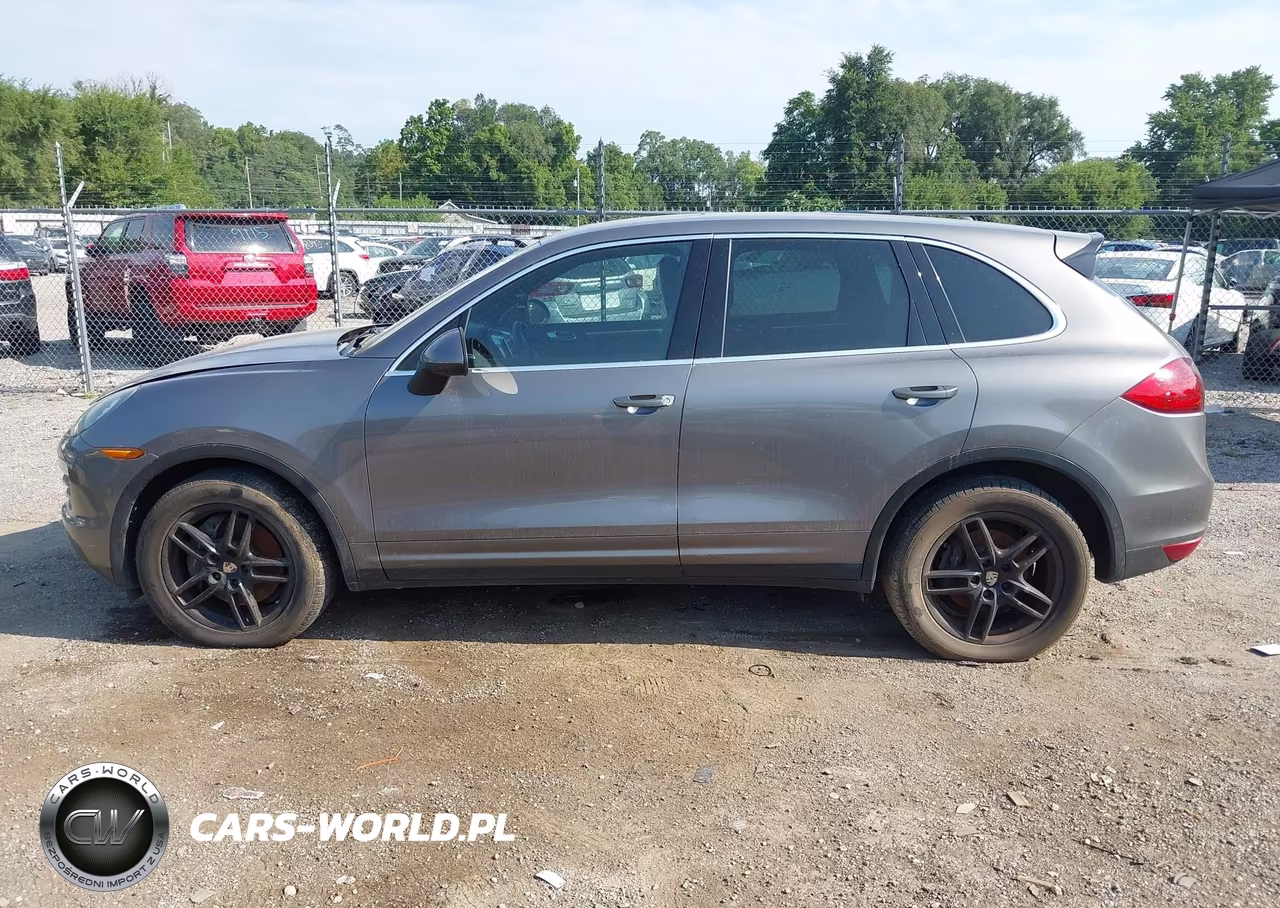 2012 Porsche Cayenne VIN:WP1AA2A22CLA12519 - 14