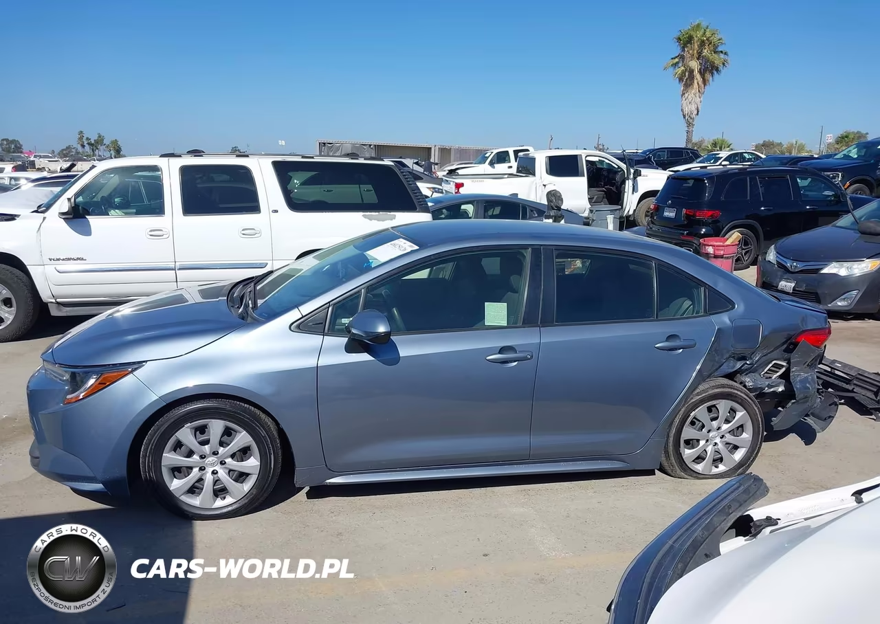 2023 Toyota Corolla Le VIN:JTDB4MEE4P3010399 - 14