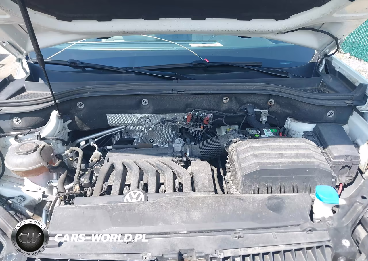 2019 Volkswagen Atlas 3.6L V6 Se W-Technology R-Line VIN:1V2XR2CA3KC595639 - 10