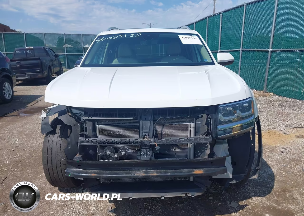 2019 Volkswagen Atlas 3.6L V6 Se W-Technology R-Line VIN:1V2XR2CA3KC595639 - 13