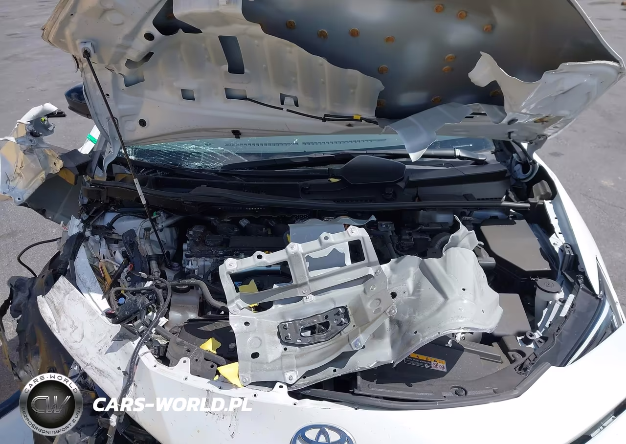 2025 Toyota Prius Limited VIN:JTDACAAU6S3064161 - 10