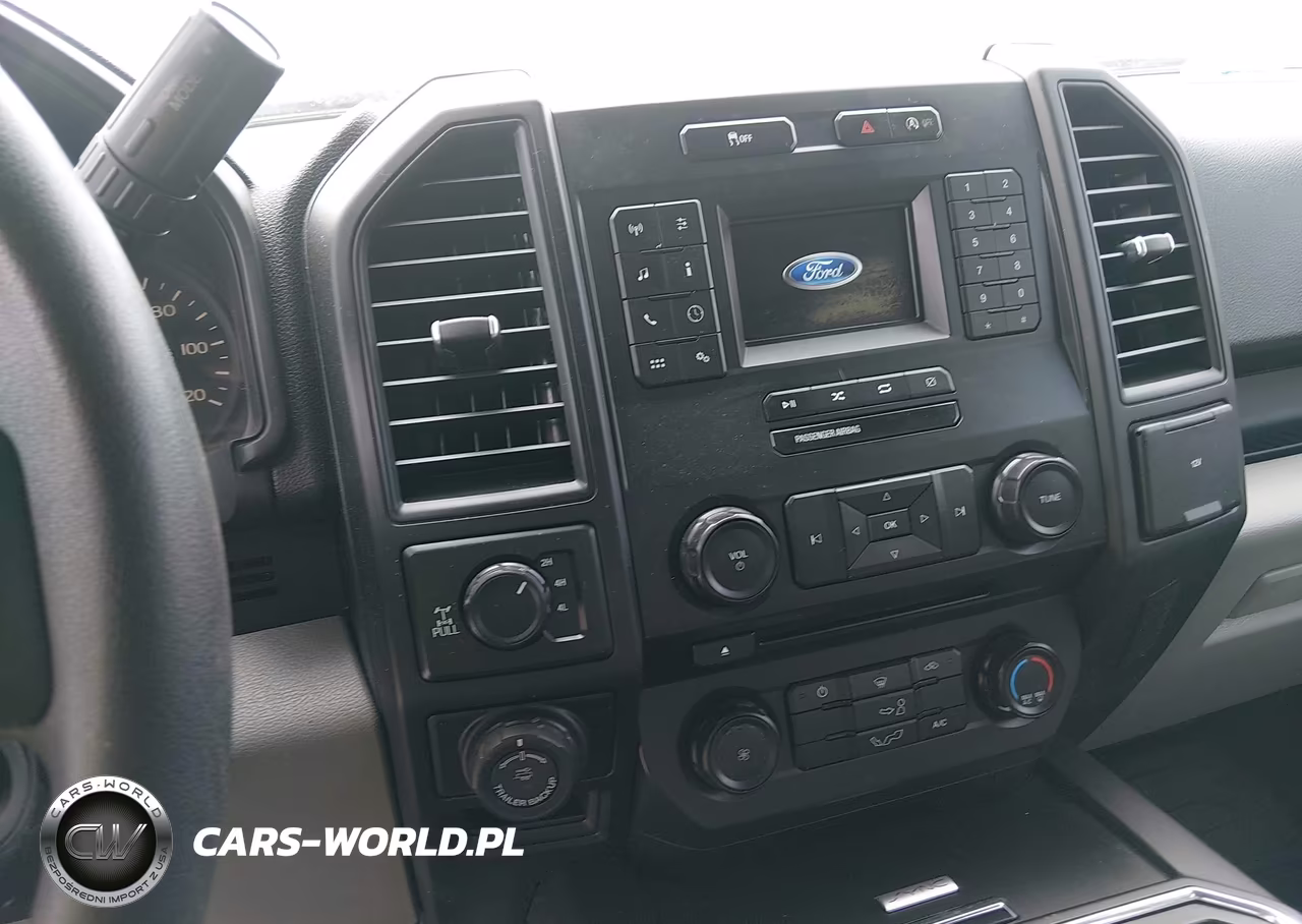 2018 Ford F150 Supercrew VIN:1FTFW1E53JFC03384 - 17