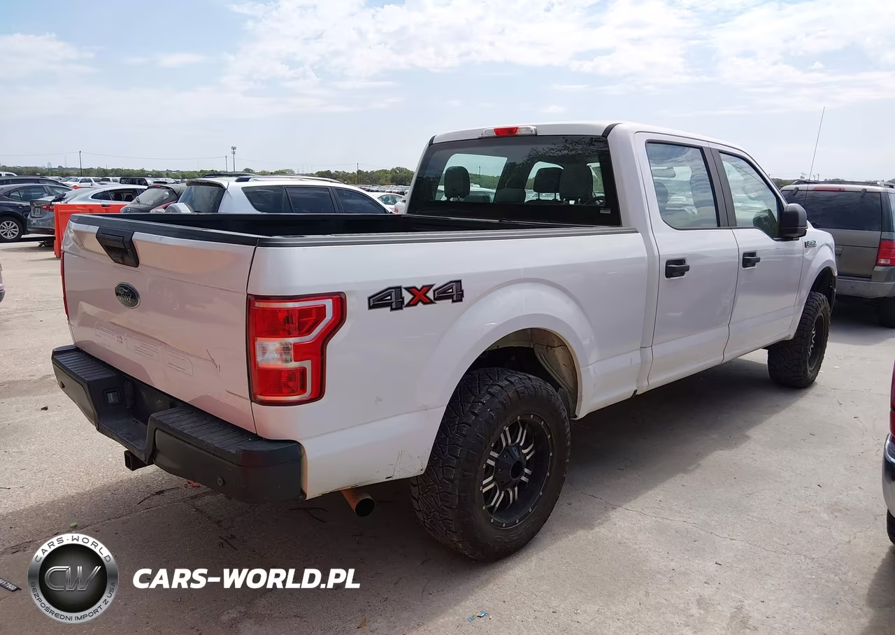2018 Ford F150 Supercrew VIN:1FTFW1E53JFC03384 - 4