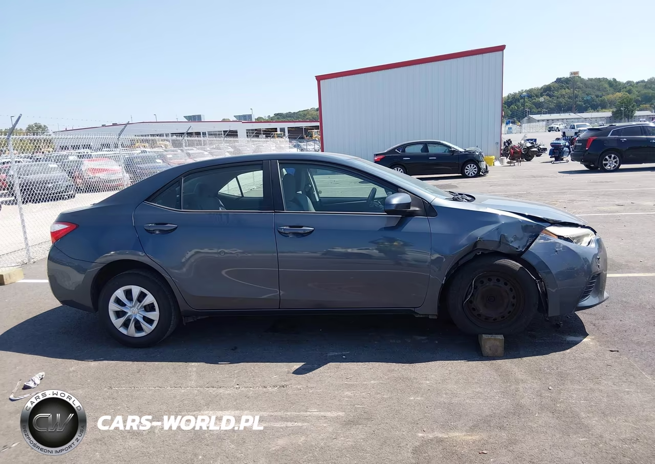 2015 Toyota Corolla L VIN:5YFBURHE5FP358789 - 12
