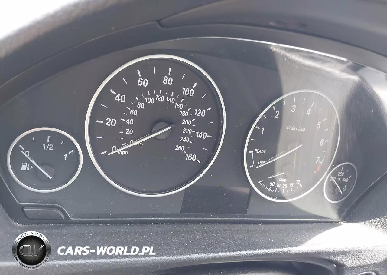 2017 BMW 320I xDrive VIN:WBA8A3C37HK692228 - 7