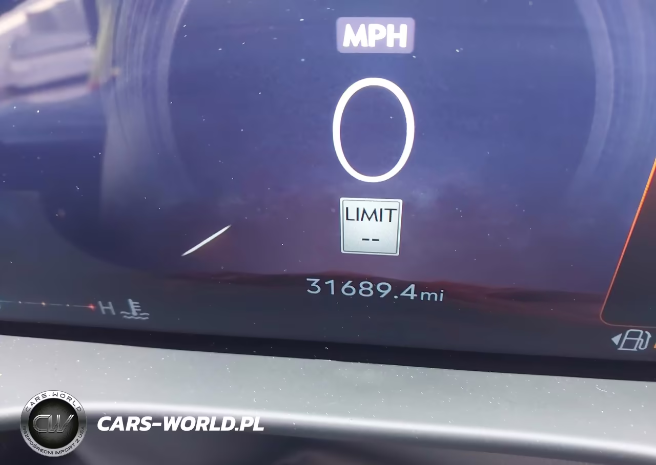 2025 Lincoln Aviator Premiere VIN:5LM5J6WC4SGL28791 - 16