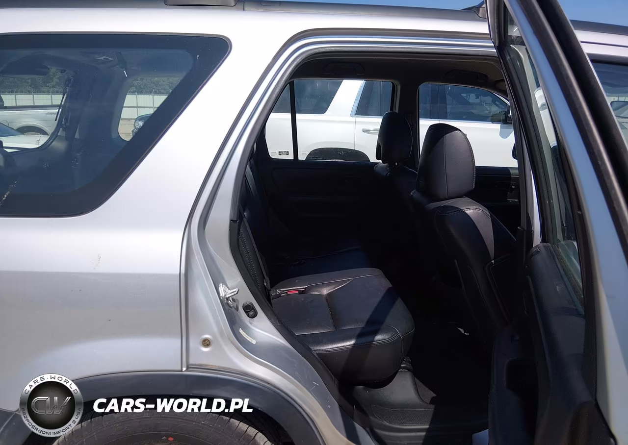 2005 Honda Cr-V Lx VIN:SHSRD68595U302077 - 8