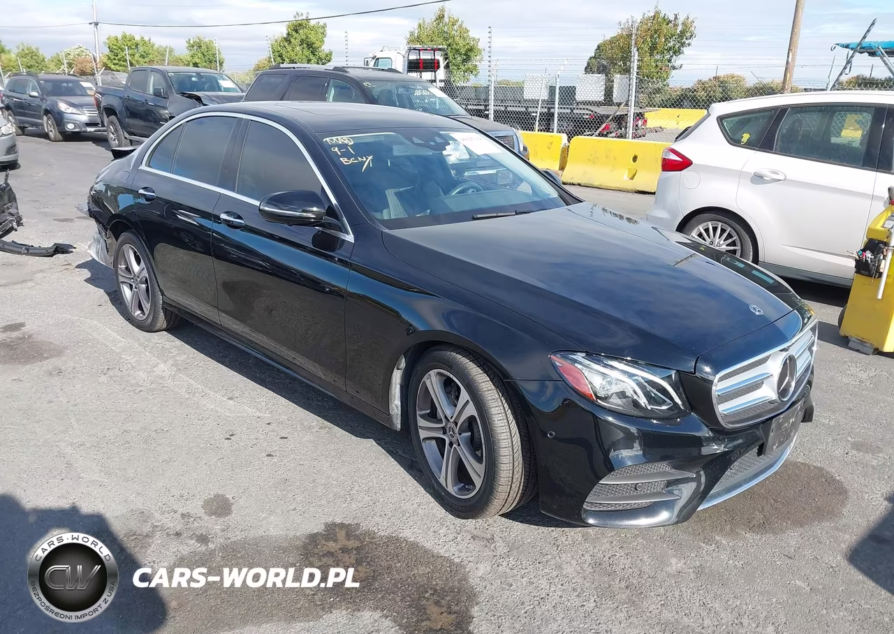 2019 Mercedes-Benz E 300