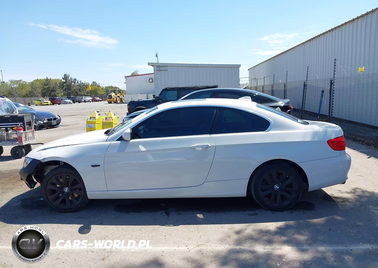 2011 BMW 328I VIN:WBAKE5C57BE429556 - 15