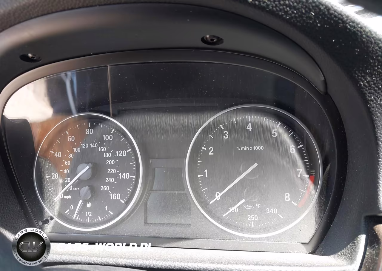 2011 BMW 328I VIN:WBAKE5C57BE429556 - 16